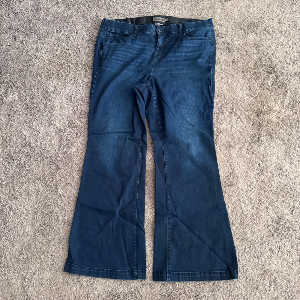 Torrid Bombshell Flare